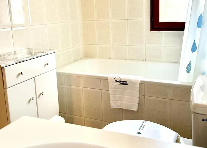 En Enveitg, Montana Park Apartman *