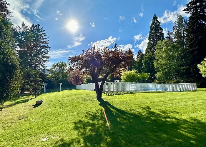En Enveitg, Montana Park Apartman